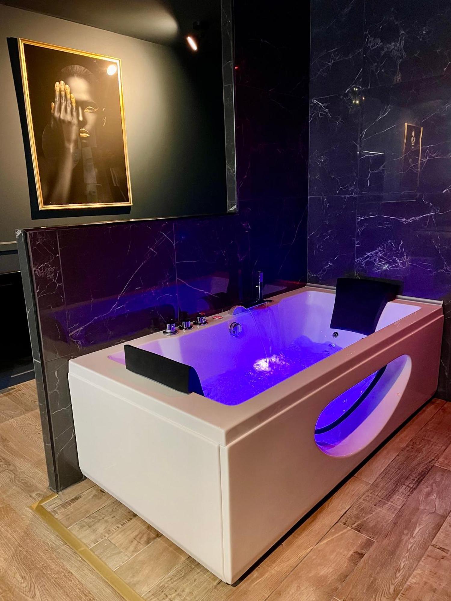 Sleep'in Cities Le Saphir Balneo